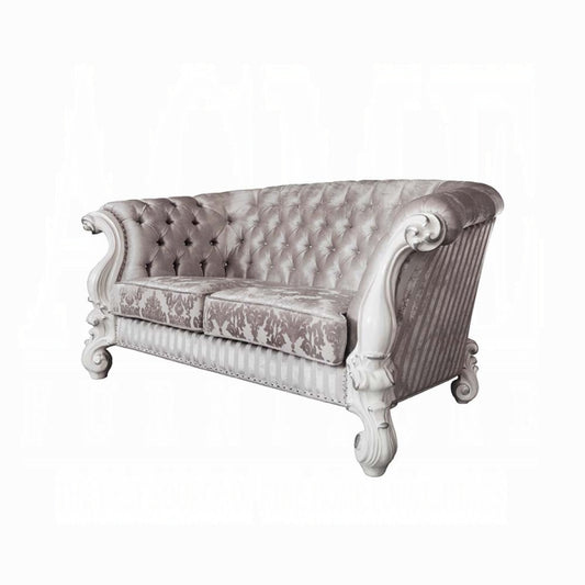 Versailles Loveseat W/5 Pillows