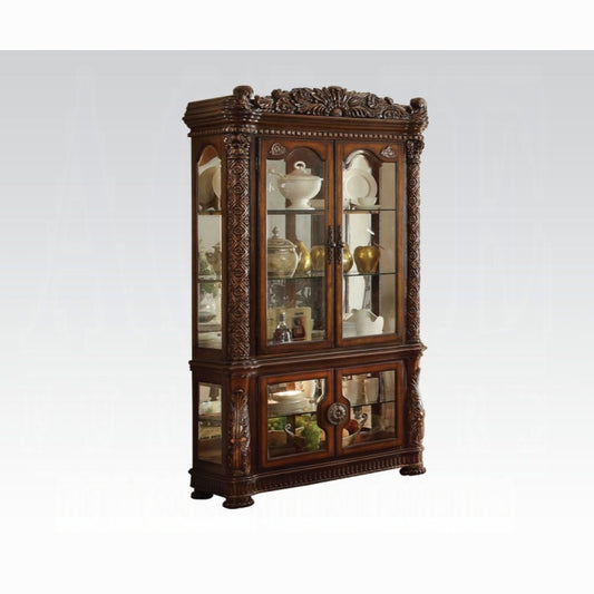 Vendome Curio