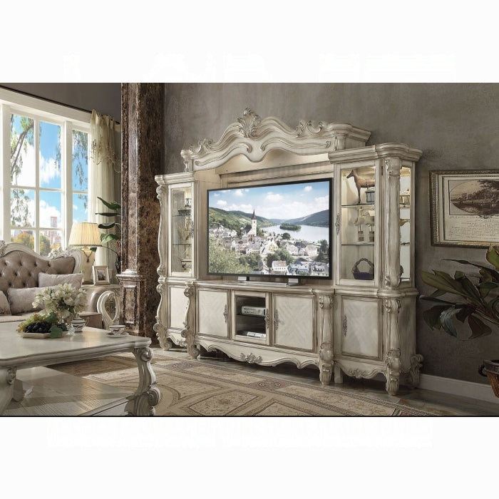 Versailles Entertainment Center