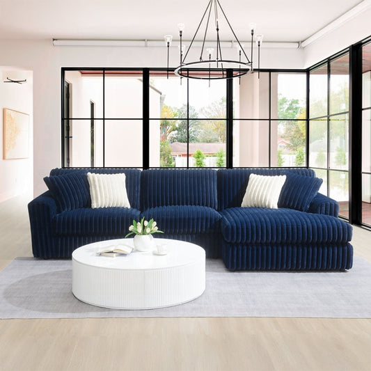 Breton Sectional Sofa w/4 Pillows