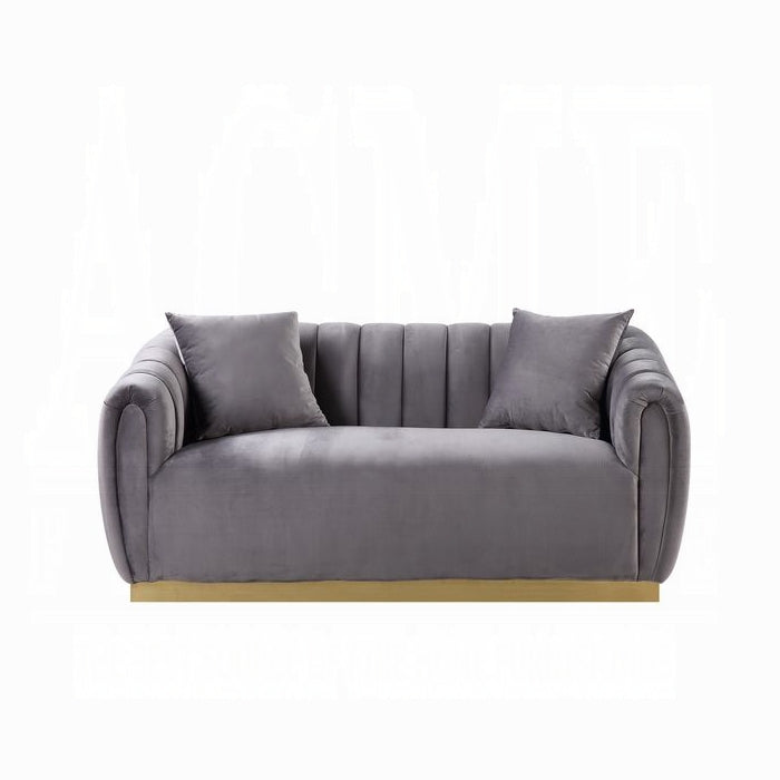 Elchanon Loveseat W/2 Pillows